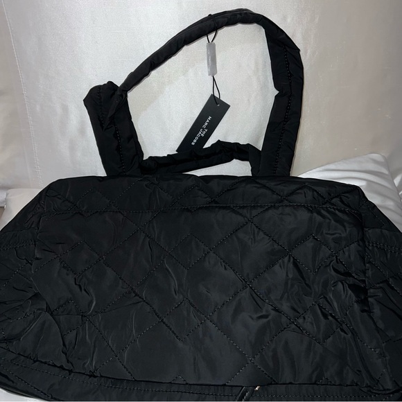MARC JACOBS Medium Quilted Nylon Bag in BLACK M0017014 - Picture 4 of 6
